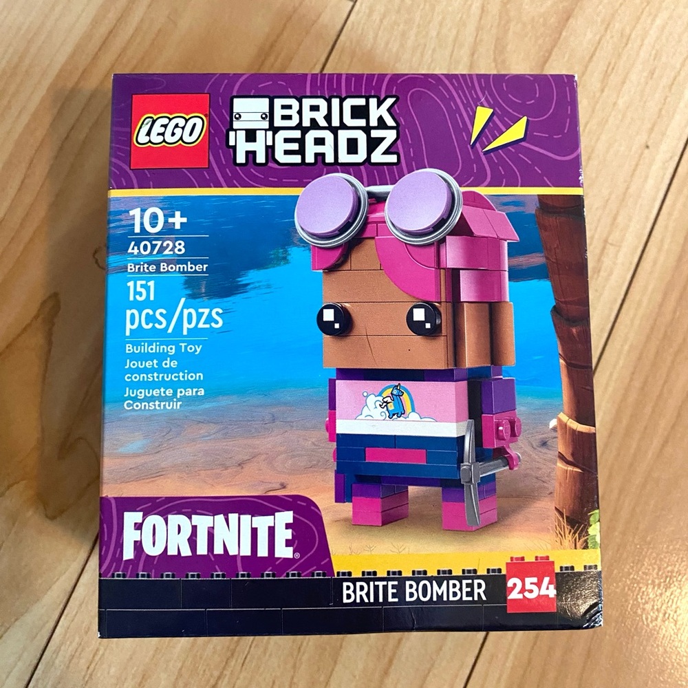 LEGO BrickHeadz Fortnite Brite Bomber Set